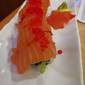Ni Ji Sushi - Alaska Roll - Japanese Near Me - Toronto, Ontario Ni Ji Sushi - Alaska Roll - Japanese Near Me - Toronto, Ontario