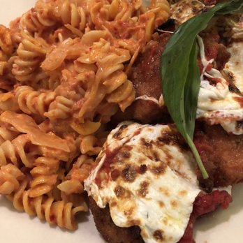 Parm - Huge portions - eggplant parmigiana - Italian Near Me - New York, New York