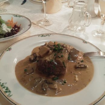 Parthenon - Knoblauchsteak - Greek Near Me - Neunkirchen, SL Parthenon - Knoblauchsteak - Greek Near Me - Neunkirchen, SL