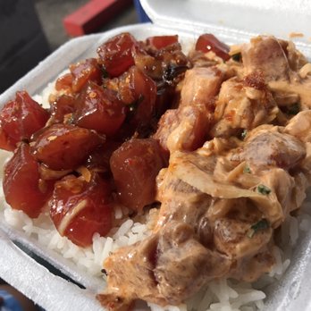 Ono Seafood - Shoyu and spicy combo - L - Seafood Near Me - Honolulu, Hawaii Ono Seafood - Shoyu and spicy combo - L - Seafood Near Me - Honolulu, Hawaii