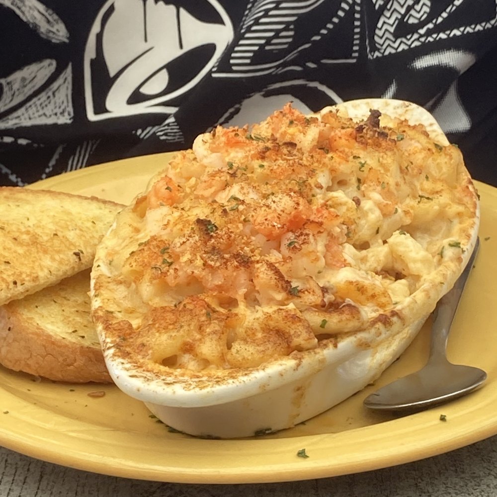 Squid Lips - Lobster Shrimp Mac and cheese - Seafood Near Me - Cocoa Beach, Florida