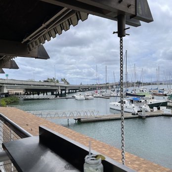 Restaurant 604 - Same view - Breakfast & Brunch Near Me - Honolulu, Hawaii