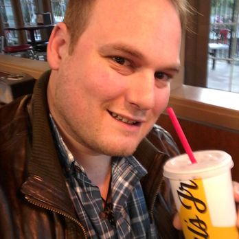 Carl's Jr - Getting burgers with my best buds - Fast Food Near Me - Corona, California