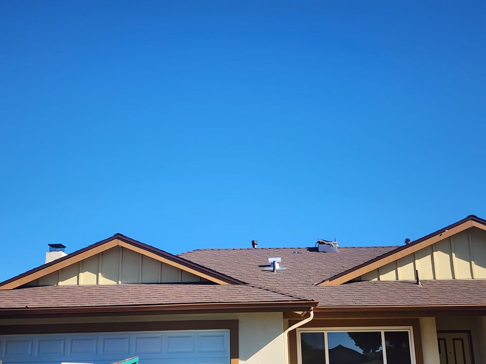 Slide of Bretts Roofing Repair And Raingutter Service