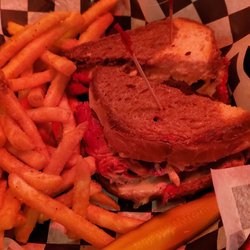 Wintergarden Tavern - Rueben