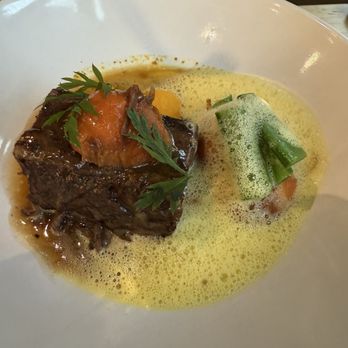 Brian Carter Cellars - Short ribs - Wine Tasting Room Near Me - Woodinville, Washington