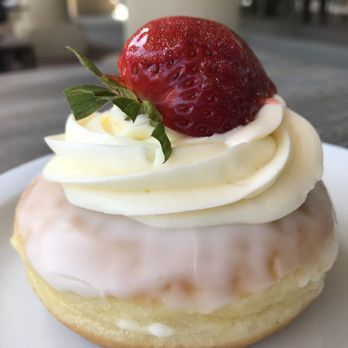 Cafe Dulce - Strawberry cream donut - Coffee & Tea Near Me - Los Angeles, California Cafe Dulce - Strawberry cream donut - Coffee & Tea Near Me - Los Angeles, California