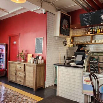 The West End - Cafes Near Me - Temple Bar, D