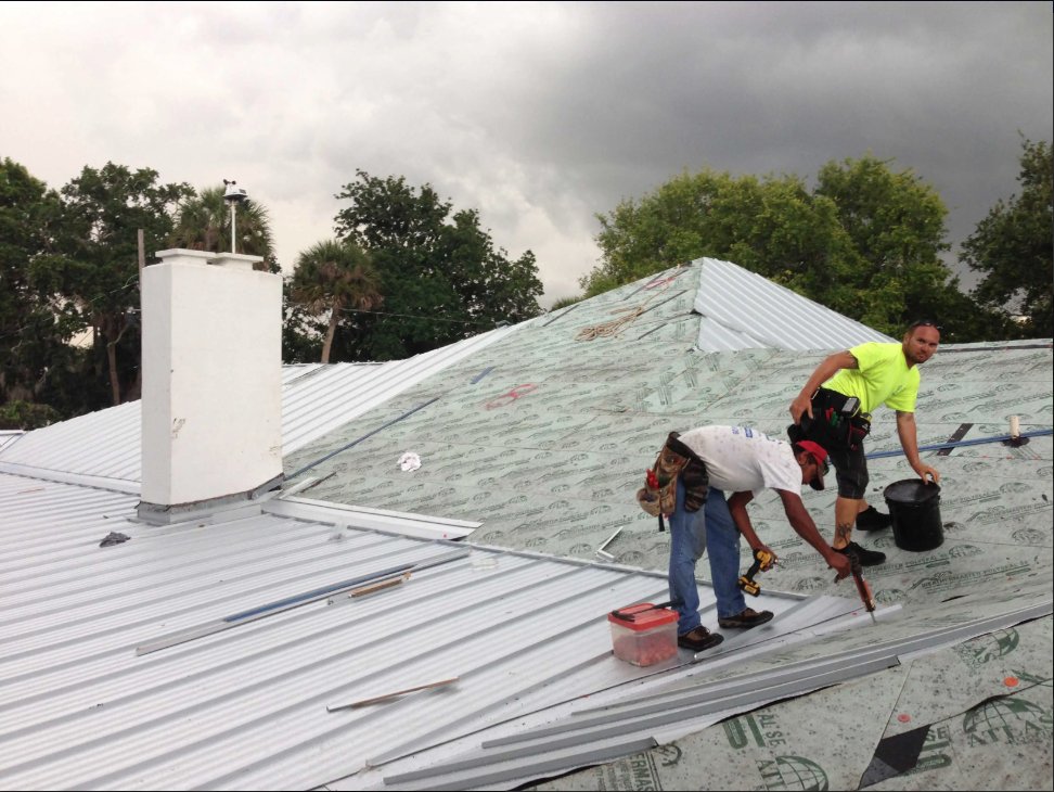 Slide of G & G Roofing