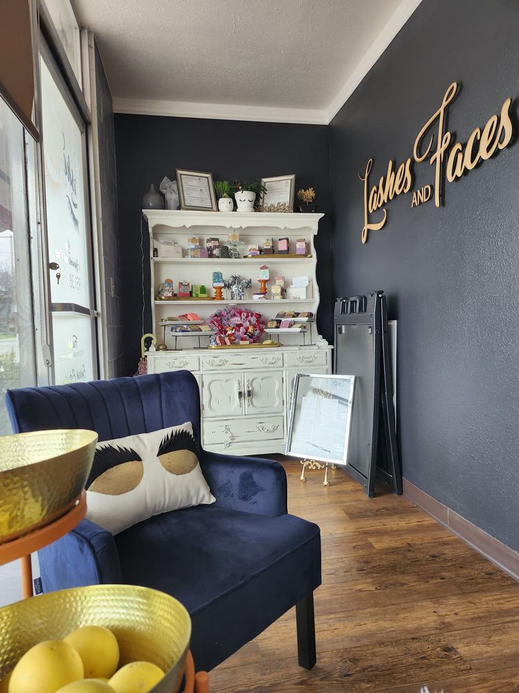 Lashes and Faces Logo