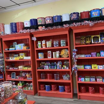 The Poppin Box - Candy display - Popcorn Shops Near Me - St Johns, Florida