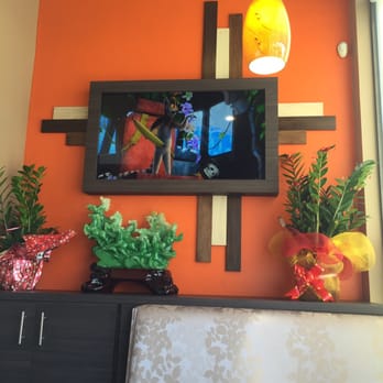 Simply Pho - Stylish decor, dark wood and warm colors feel welcoming. - Vietnamese Near Me - Lake Forest, California