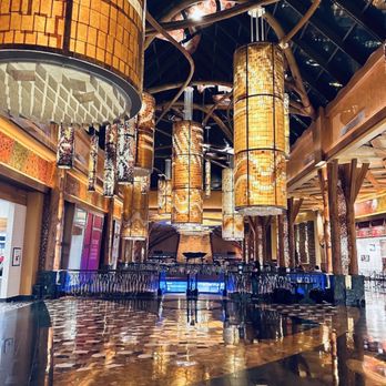 Mohegan Sun - Hotels Near Me - Uncasville, Connecticut