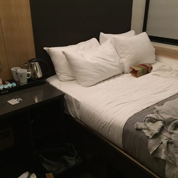 The Z Hotel  - Cozy bed - Hotels Near Me - London, XGL