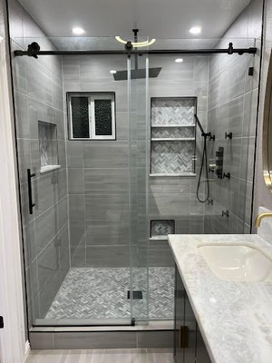 Kitchen & Bathroom Projects - Allow us to transform your kitchen and bathrooms. Check out some of our latest projects. Call us today for a free consultation