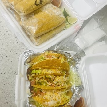Tacos El Vecinito - Dozen chicken tamales and beef tacos - Mexican Near Me - Mesquite, Texas Tacos El Vecinito - Dozen chicken tamales and beef tacos - Mexican Near Me - Mesquite, Texas