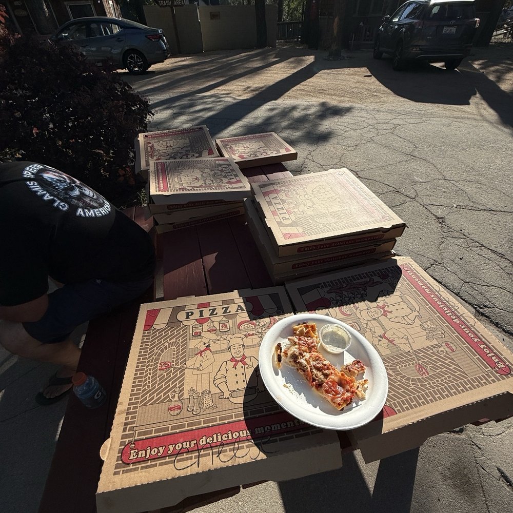No Name Pizza - Pizza Near Me - Big Bear City, California No Name Pizza - Pizza Near Me - Big Bear City, California