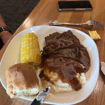 The Grille House - Meatloaf, potatoes & corn / very tasty! - Sandwiches Near Me - Hinckley, Minnesota The Grille House - Meatloaf, potatoes & corn / very tasty! - Sandwiches Near Me - Hinckley, Minnesota