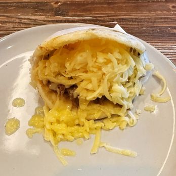 Luka Restaurant - Arepa Pelua - Latin American Near Me - Doral, Florida Luka Restaurant - Arepa Pelua - Latin American Near Me - Doral, Florida