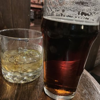 Sláinte - House whiskey and a red ale - Irish Pub Near Me - Oakland, California