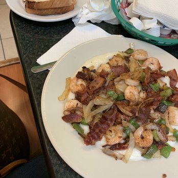 Quinn’s - Breakfast & Brunch Near Me - Savannah, Georgia Quinn’s - Breakfast & Brunch Near Me - Savannah, Georgia