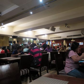 Tandoori Nights - Full House of Indian Tourists - Indian Near Me - Hong Kong, HK