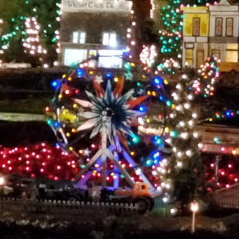 Clifton Mill - Ferris wheel in the mini town. - Breakfast & Brunch Near Me - Clifton, Ohio Clifton Mill - Ferris wheel in the mini town. - Breakfast & Brunch Near Me - Clifton, Ohio
