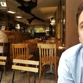 Janine loves Sunday - Inside of the place - Brasseries Near Me - Paris, 75 Janine loves Sunday - Inside of the place - Brasseries Near Me - Paris, 75