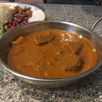 Malaysian Kampung Restaurant - Malaysian Near Me - Bentleigh, VIC