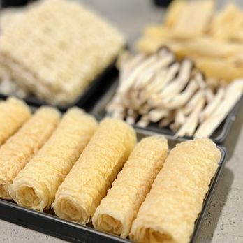 Liuyishou Hotpot - Dried Bean Curd Sheet, Tofu Bean Curd, 3-Second Bean Curd Roll - Hot Pot Near Me - San Diego, California Liuyishou Hotpot - Dried Bean Curd Sheet, Tofu Bean Curd, 3-Second Bean Curd Roll - Hot Pot Near Me - San Diego, California