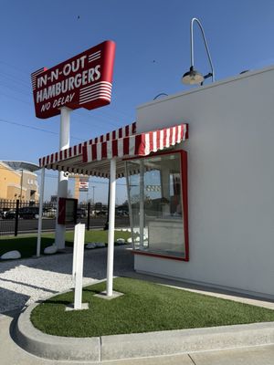 The Original In-N-Out Burger Museum by null