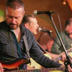 Bridie Molloy's - The band Ceiligh at Bridie Molloy's 2018 Children's Wish fundraiser
