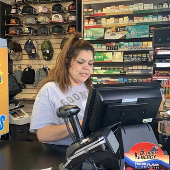 Alliance Gas - The supposedly manager that had the audacity to SNATCH a receipt out of my hand when I was talking to her ....!!!!!! Such bad business !! - Gas Stations Near Me - Fairfield, California Alliance Gas - The supposedly manager that had the audacity to SNATCH a receipt out of my hand when I was talking to her ....!!!!!! Such bad business !! - Gas Stations Near Me - Fairfield, California