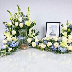 All Season Florist And Gifts - Urn + Photo Floral Piece