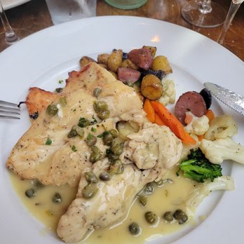 Fabiolus Cucina - Lemon chicken - very salty and the salt was coming from the chicken, not the capers. - Italian Near Me - Hollywood, California Fabiolus Cucina - Lemon chicken - very salty and the salt was coming from the chicken, not the capers. - Italian Near Me - Hollywood, California