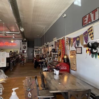 Windsor Lake Coffee - Nice space - Cafes Near Me - Windsor, Colorado Windsor Lake Coffee - Nice space - Cafes Near Me - Windsor, Colorado