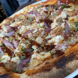 Bella Italia - BBQ double chicken pizza