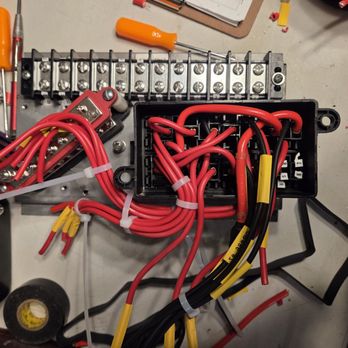 Total Mobile Truck Repair - From upgrades to hand built circuits, every crimp checked with the upmost quality. - Commercial Truck Repair Near Me Total Mobile Truck Repair - From upgrades to hand built circuits, every crimp checked with the upmost quality. - Commercial Truck Repair Near Me
