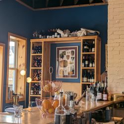 Cafe Mamo - Decor  - July 2024