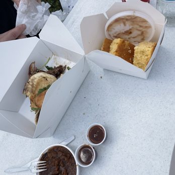 Twisted Smoke BBQ - Bahn mi, beans and cornbread - Food Trucks Near Me - West palm beach, Florida