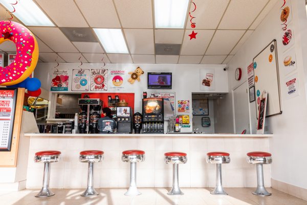 Dough In The Box DONUTS - Marietta by null