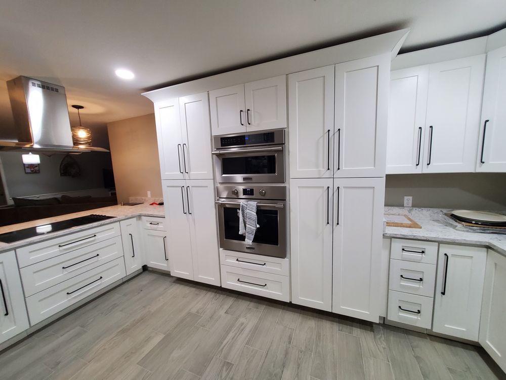 Slide of Luna General Contractors