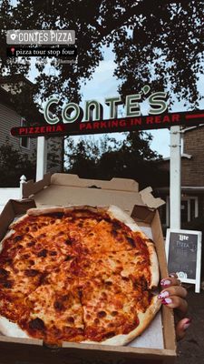Conte's Pizza by null