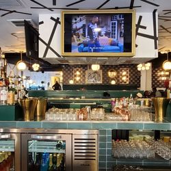 Breakfast At Barneys - Beautiful Bar