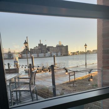 Ampersea - Amazing views all year round! - New American Near Me - Baltimore, Maryland
