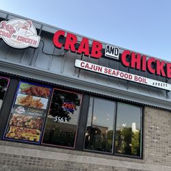 Crab&Chicken - Outside