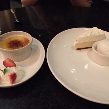 Skates On The Bay - Desserts: burnt cream (aka creme brûlée) and key lime pie - Seafood Near Me - Berkeley, California