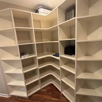 Closet Factory - Corner pantry shelving - Interior Design Near Me - Kalamazoo, Michigan Closet Factory - Corner pantry shelving - Interior Design Near Me - Kalamazoo, Michigan