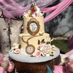 Baby Shower Cake