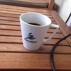 Caribou Coffee - Orta boy mugda karamelli filtre kahve 7.5₺